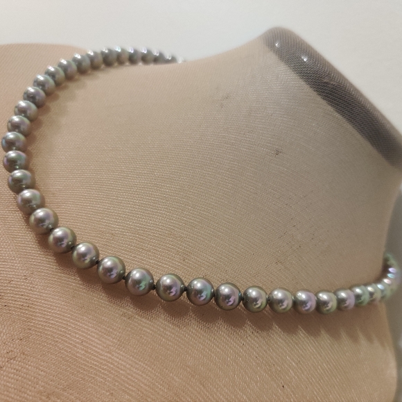 Genuine Majorica Tahitian Pearls Necklace w/Sterling Silver Clasp - Picture 5 of 16